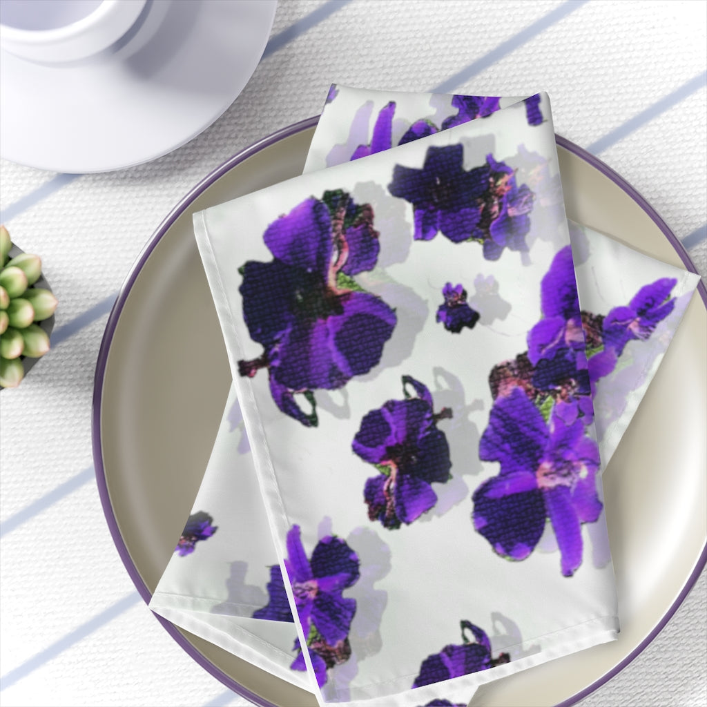 Violet petals napkins