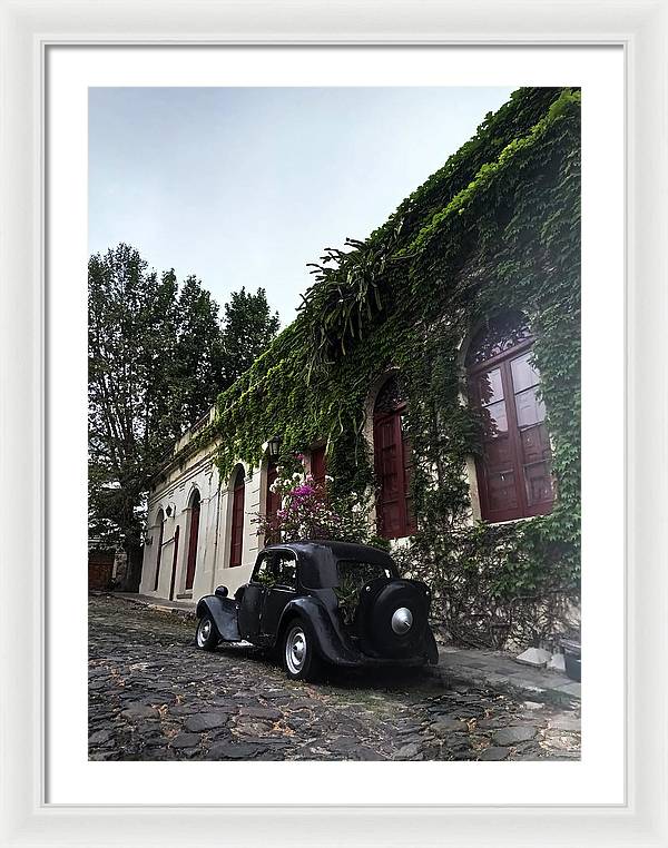 Vintage Car Colonia - Framed Print
