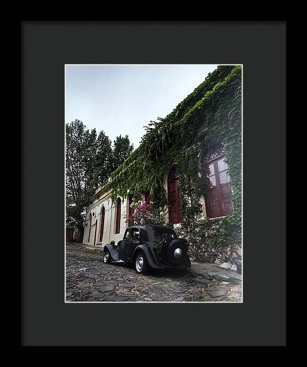Vintage Car Colonia - Framed Print
