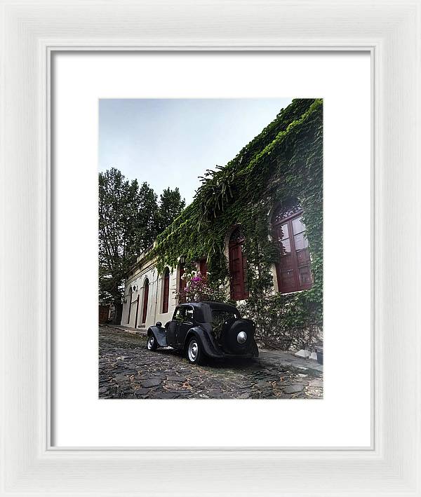 Vintage Car Colonia - Framed Print