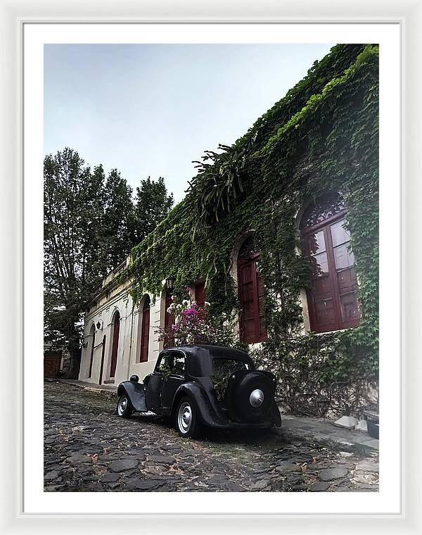 Vintage Car Colonia - Framed Print