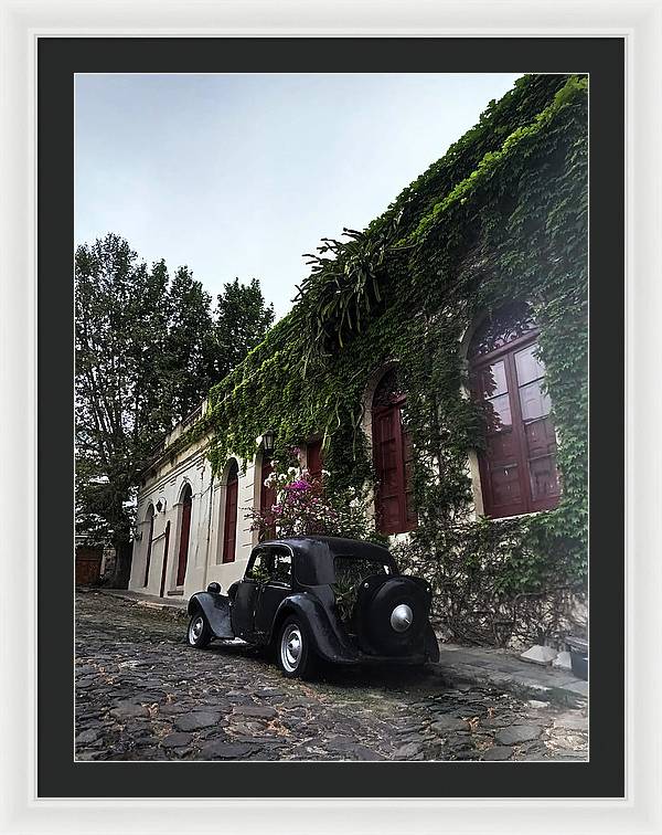Vintage Car Colonia - Framed Print