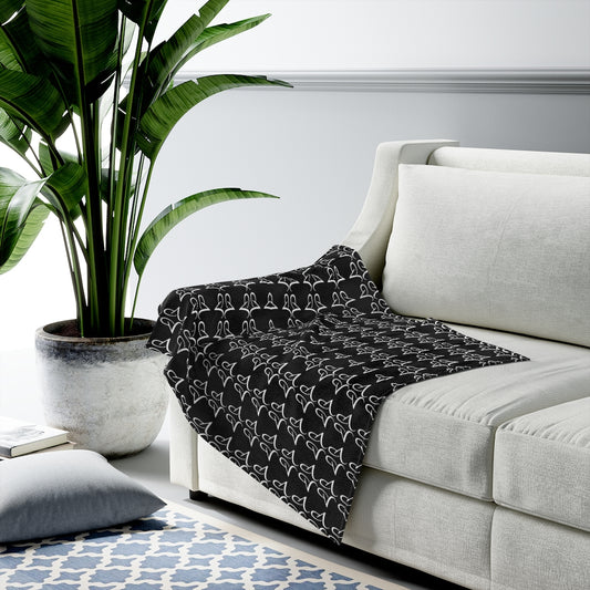 Black and WHite Pattern Velveteen Plush Blanket