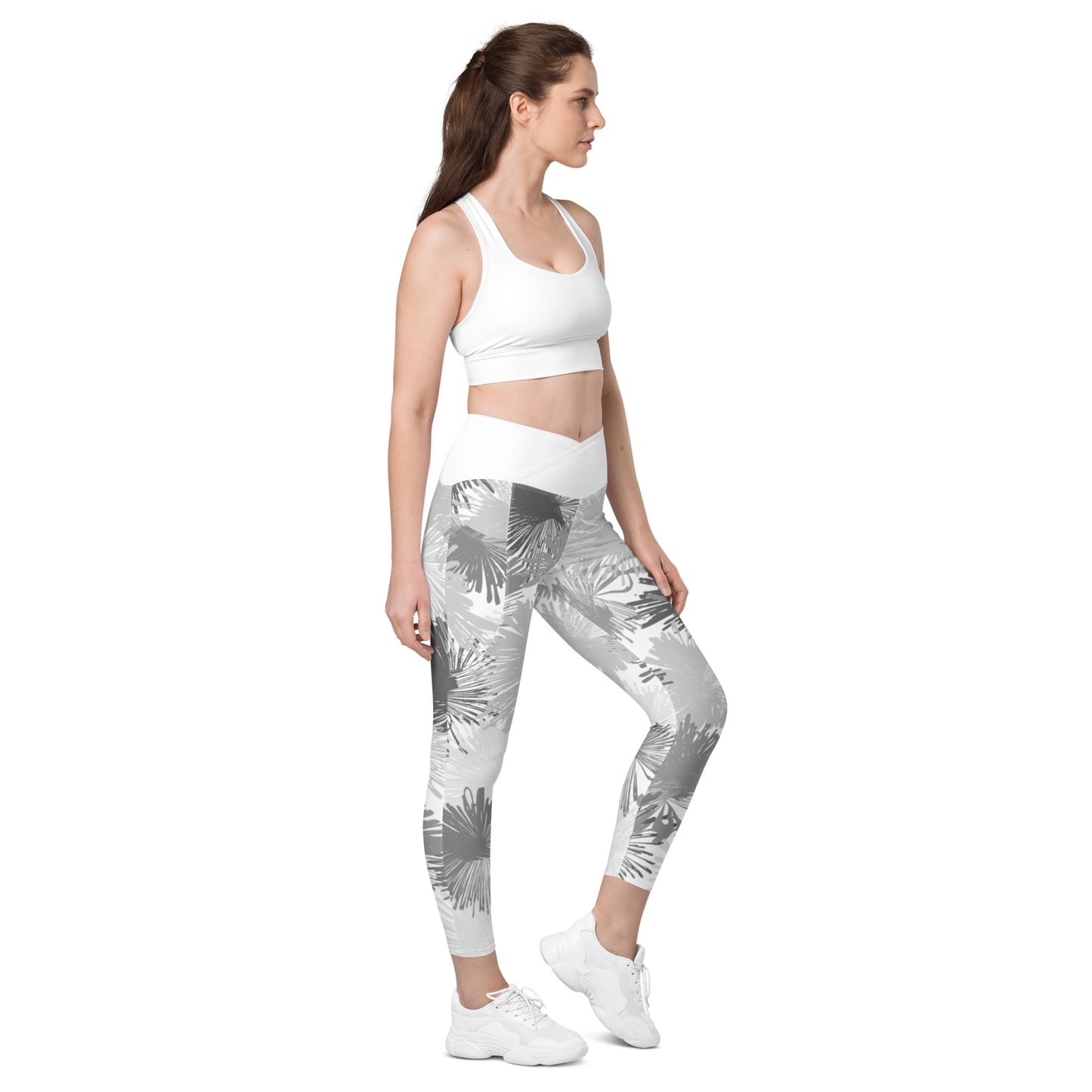 Modern Crossover leggings with pockets